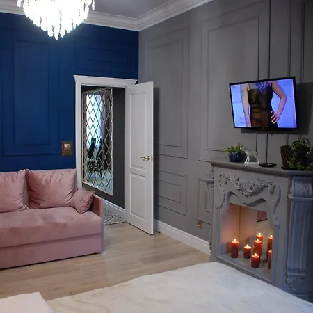 Center 2 * 利沃夫