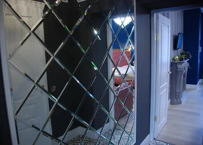 Center 2 * Львов