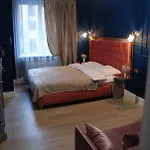 Center 2 * Leopoli